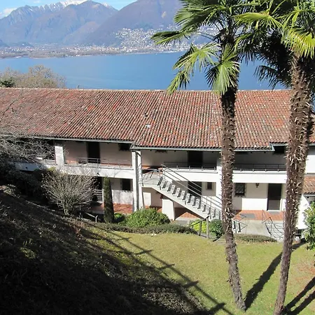 Ferienwohnung Mit Aussicht Und Pool Gambarogno